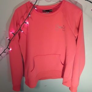 Sweatshirt without a hood (pullover)